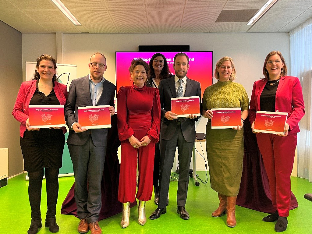 Overhandiging en publicatie regioplan